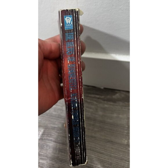 The Heirs of Hammerfell Novel by Marion Zimmer Bradley Paperback 1989 - Picture 3 of 4